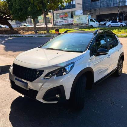 PEUGEOT 2008 1.6 16V FLEX STYLE 4P AUTOMÁTICO PEUGEOT 2008 1.6 16V FLEX STYLE 4P AUTOMÁTICO
